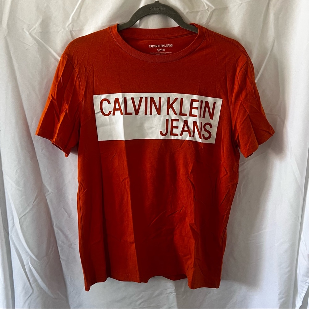 Calvin Klein Men’s tee size small